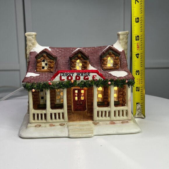 Guest House Lodge Christmas Valley Porcelain Lighted Holiday Village Decoration - Picture 6 of 12